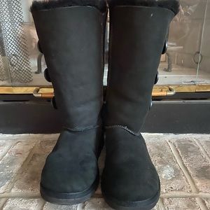Black Tall Ugg Boots